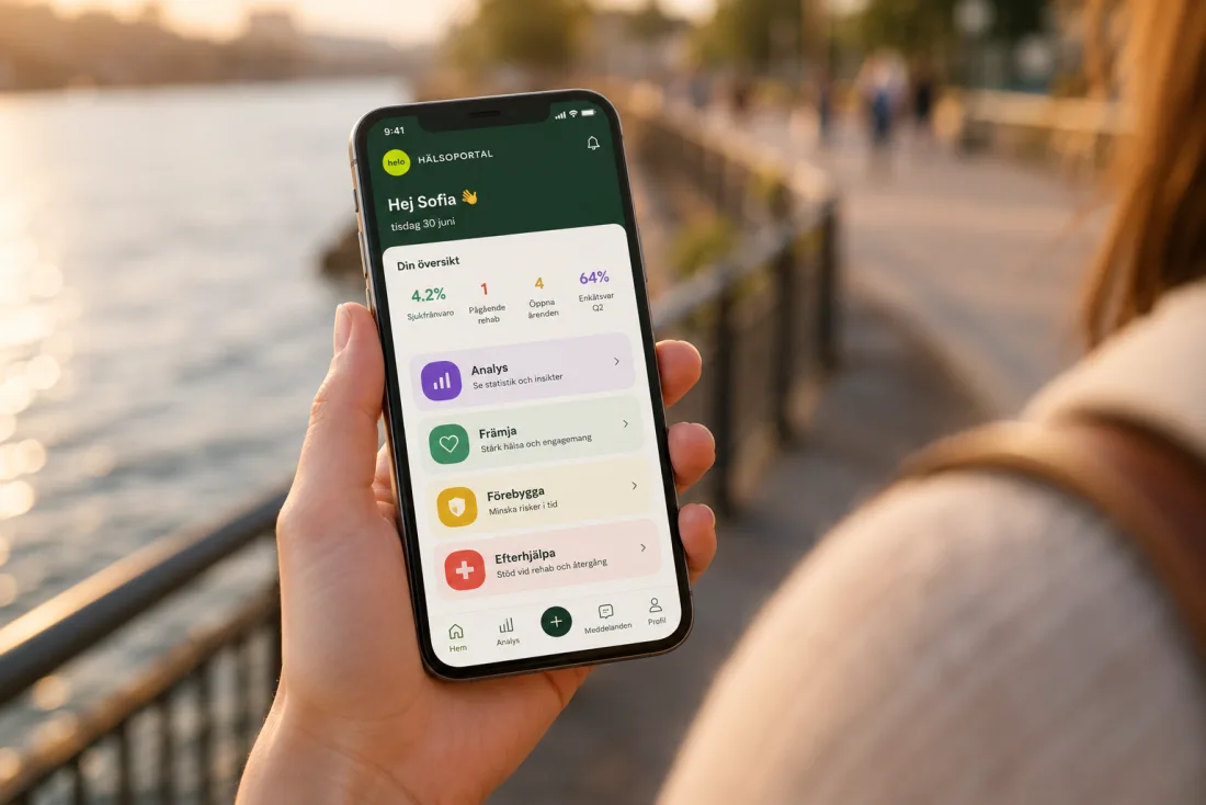 Person använder Helo Hälsoportalen i mobilen